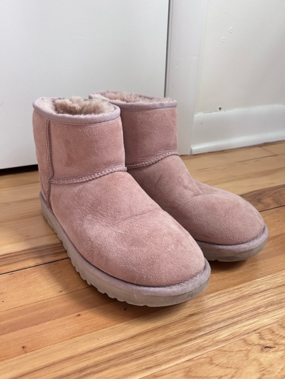 UGG CLASSIC MINI II ROSE GREY GRAY SHEARLING LINED BOOT US 10
